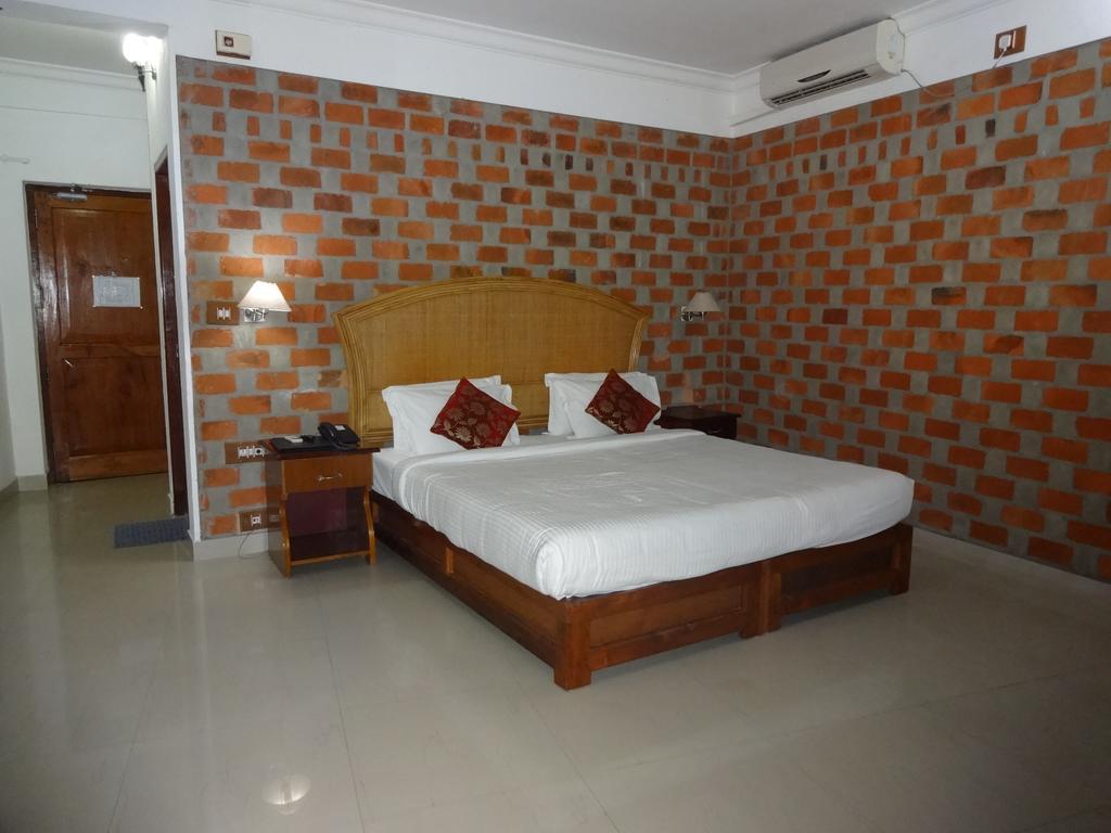 Sagara Beach Resort Kovalam Exterior photo