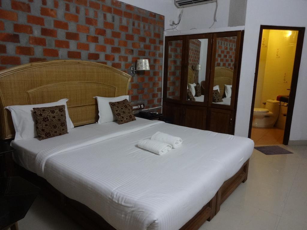 Sagara Beach Resort Kovalam Exterior photo